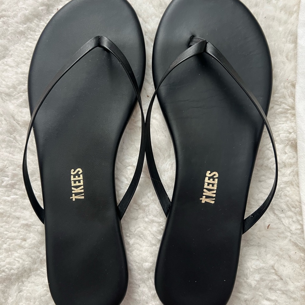 Tkees black flip flops Size US 8 / EUR 39